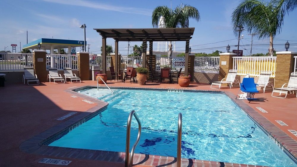 Microtel Inn & Suites By Wyndham Corpus Christi/Aransas Pass Exterior foto